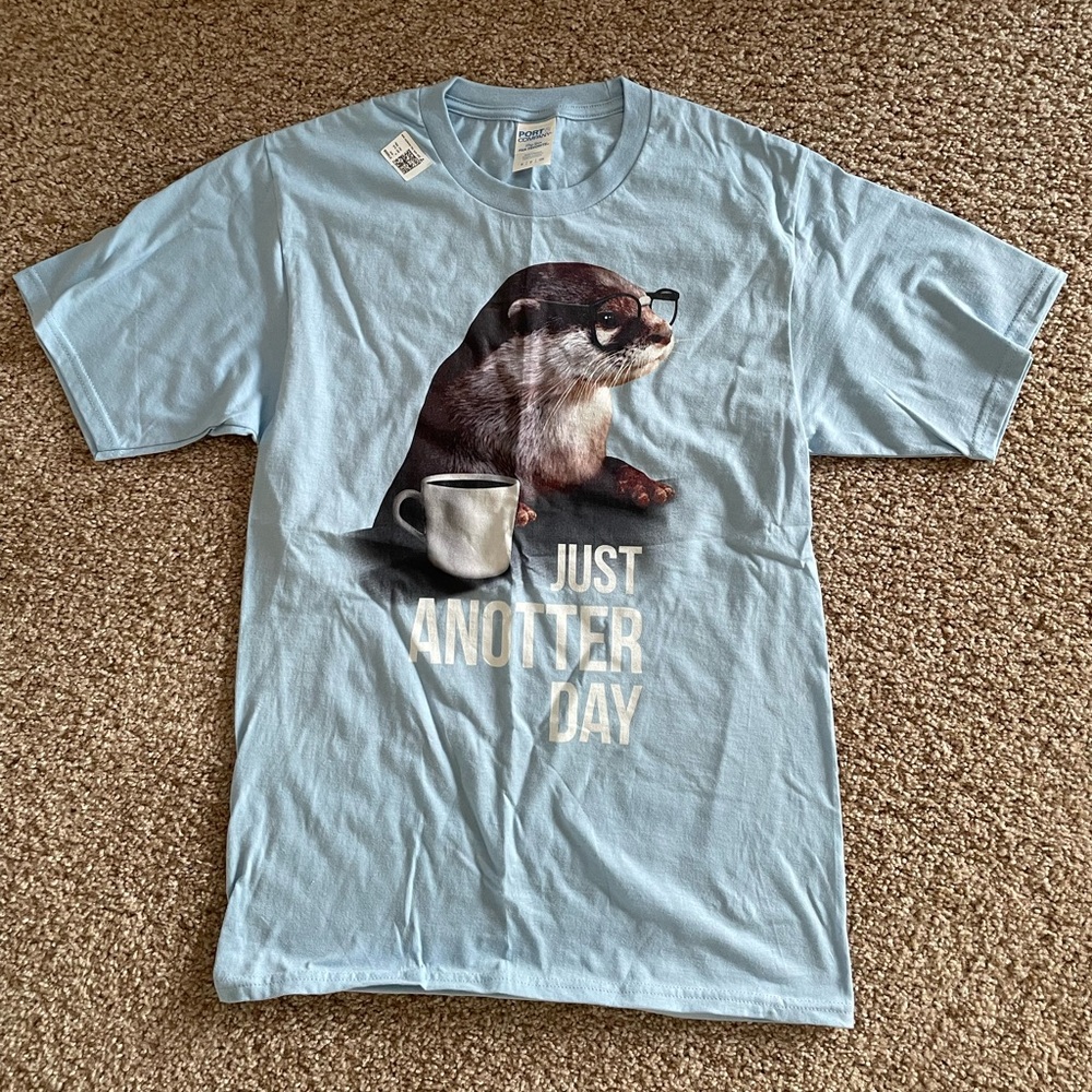 Sea otter t shirt light blue small
